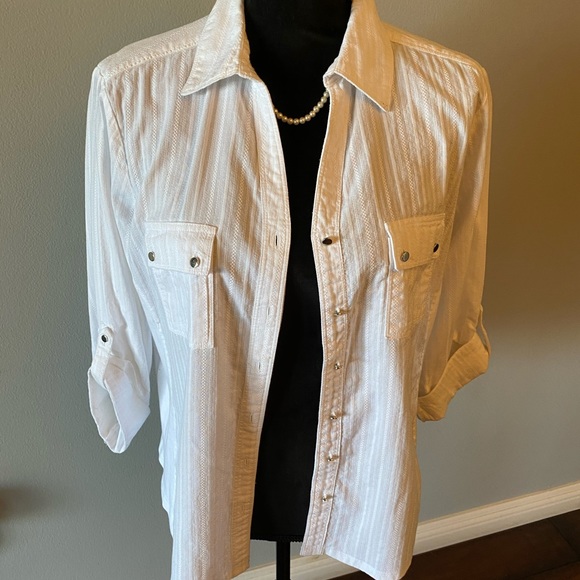 Cathy petite xl button down top - Picture 2 of 6